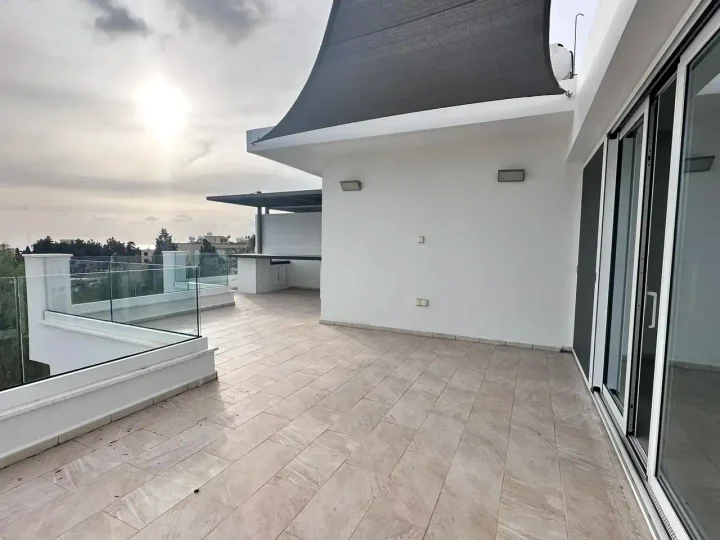 Penthouse for rent 127 m² in Paphos, Paphos - Agios Theodoros