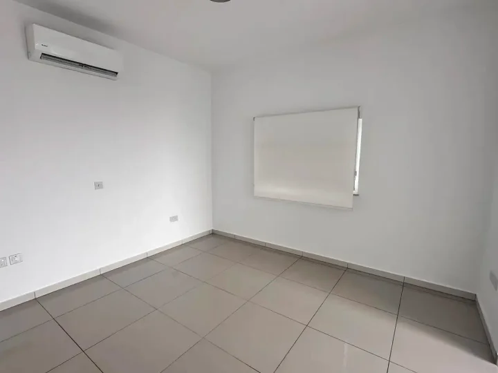 Penthouse for rent 127 m² in Paphos, Paphos - Agios Theodoros