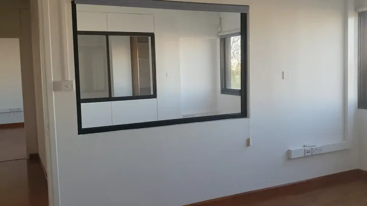 Office 150 m² for rent in Nicosia, Strovolos - Dasoupolis