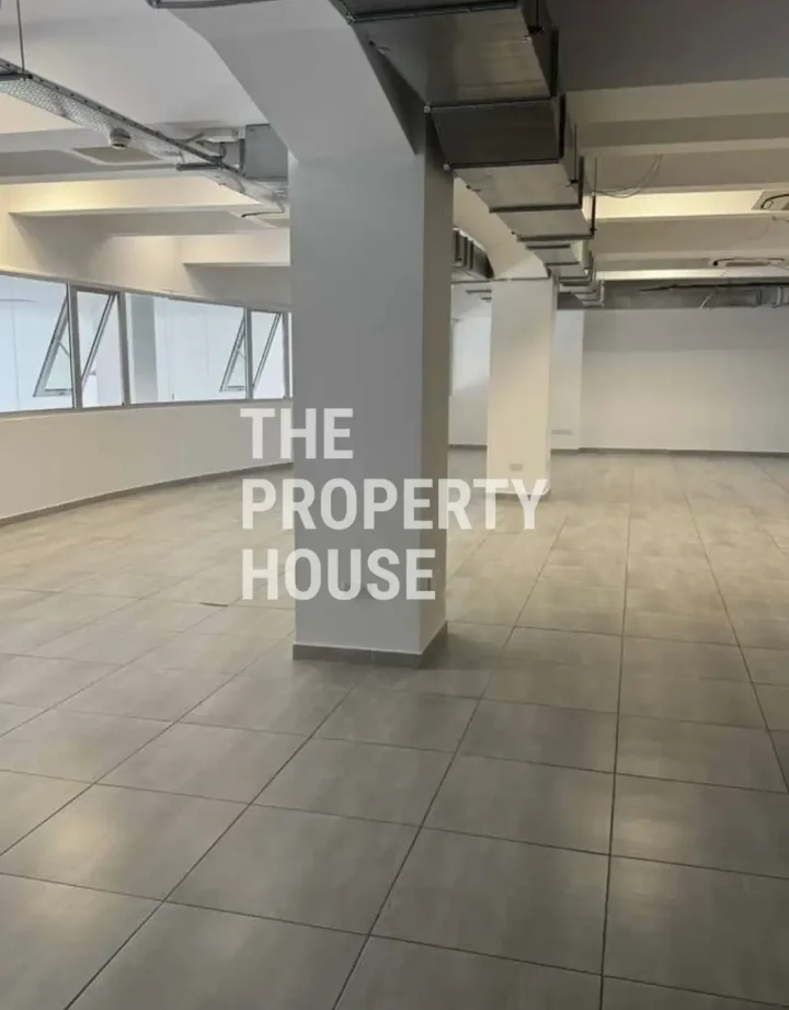 Office 715 m² for rent in Limassol, Agios Athanasios