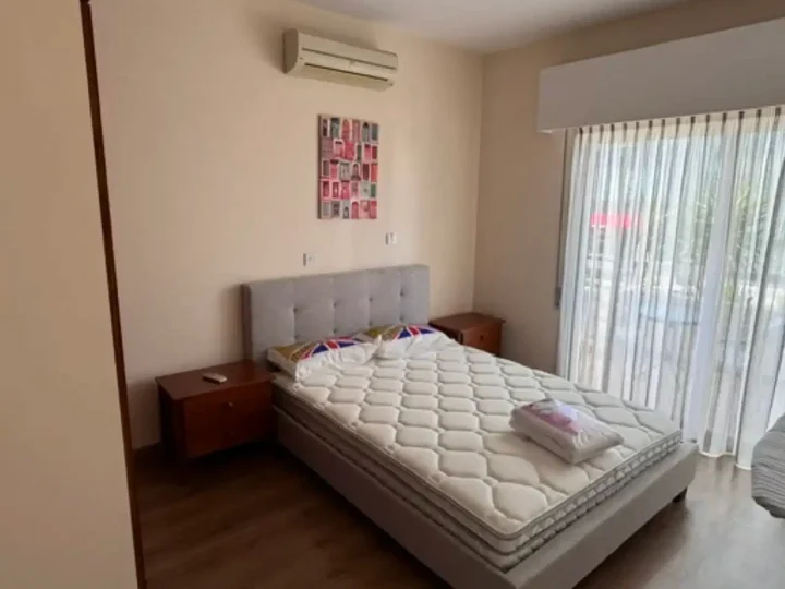 2-bedroom apartments for rent 100 m² in Limassol, Germasogeia Tourist Area