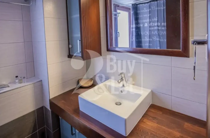 3-bedroom apartments for rent 130 m² in Limassol, Germasogeia Tourist Area