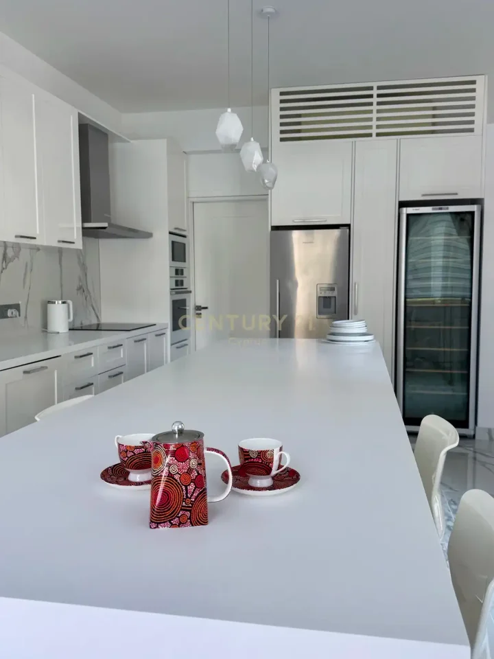5-bedroom villa for rent 214 m² in Limassol, Pyrgos Lemesou