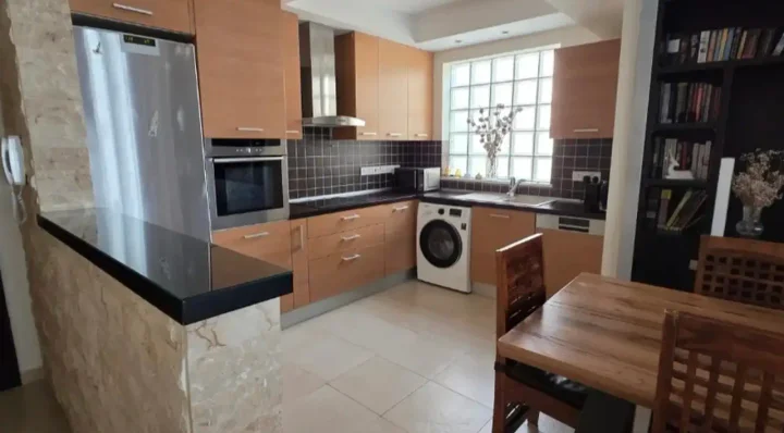 2-спальная апартаменты в аренду 100 м² в Limassol, Limassol - Mesa Geitonia