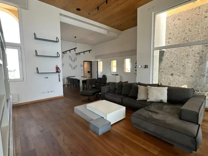 3-bedroom penthouse for rent 294 m² in Limassol, Limassol Marina
