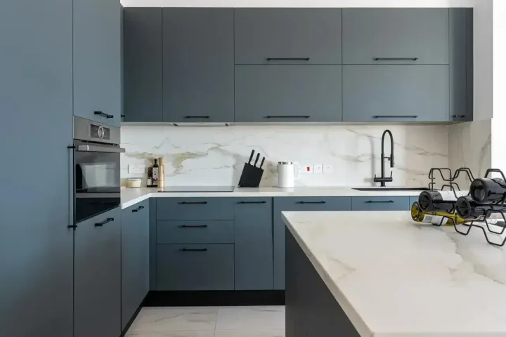 2-bedroom penthouse for rent 105 m² in Limassol, Limassol - Mesa Geitonia
