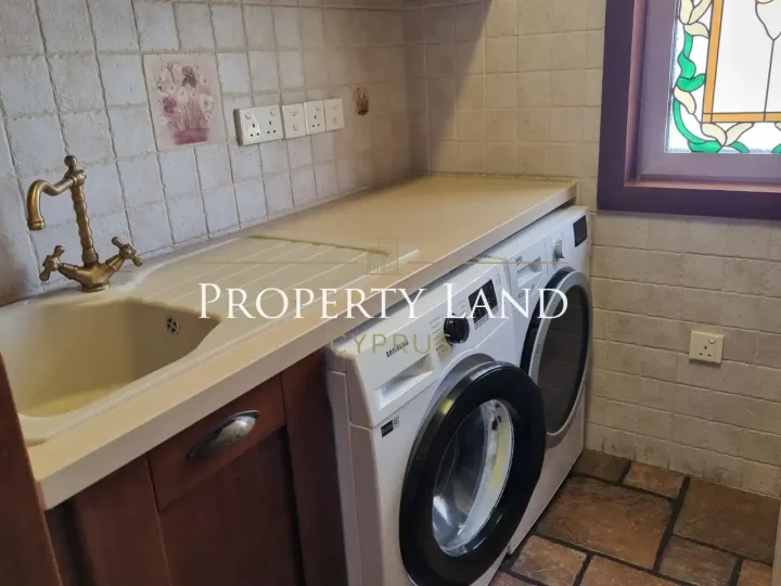 3-bedroom penthouse for rent 144 m² in Larnaca, Larnaka - Sotiros