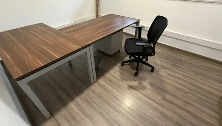 Office 150 m² for rent in Limassol, Limassol - Agia Zoni