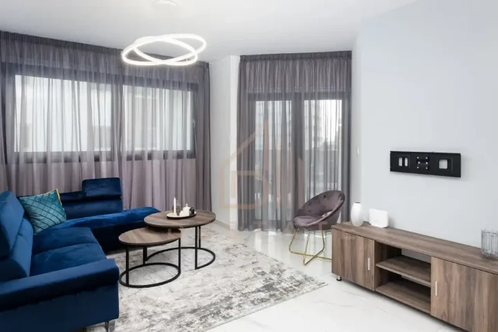 2-bedroom apartments for rent 90 m² in Larnaca, Larnaka - Finikoudes