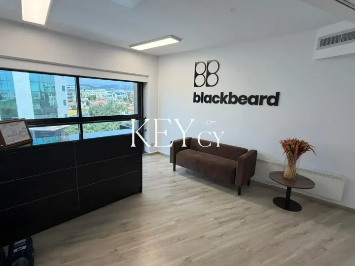 Офис 150 м² в аренду в Limassol, Limassol - Agia Zoni