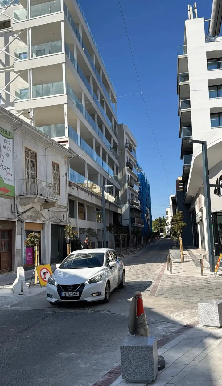 Studio for rent 55 m² in Larnaca, Larnaka - Finikoudes