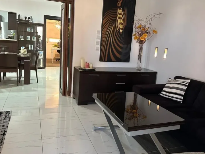 3-bedroom penthouse for rent 160 m² in Larnaca, Larnaka - Sotiros