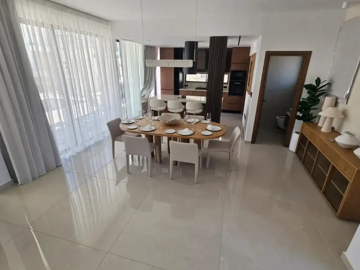 Villa for rent 180 m² in Paphos, Geroskipou Tourist Area