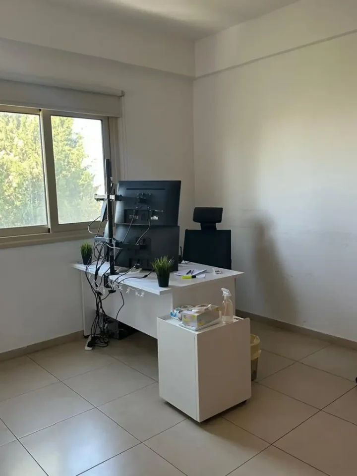 Γραφείο 250 μ² προς ενοικίαση στην τοποθεσία Paphos, Paphos - Agios Theodoros