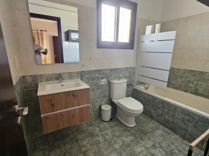 Villa for rent 250 m² in Paphos, Pegeia