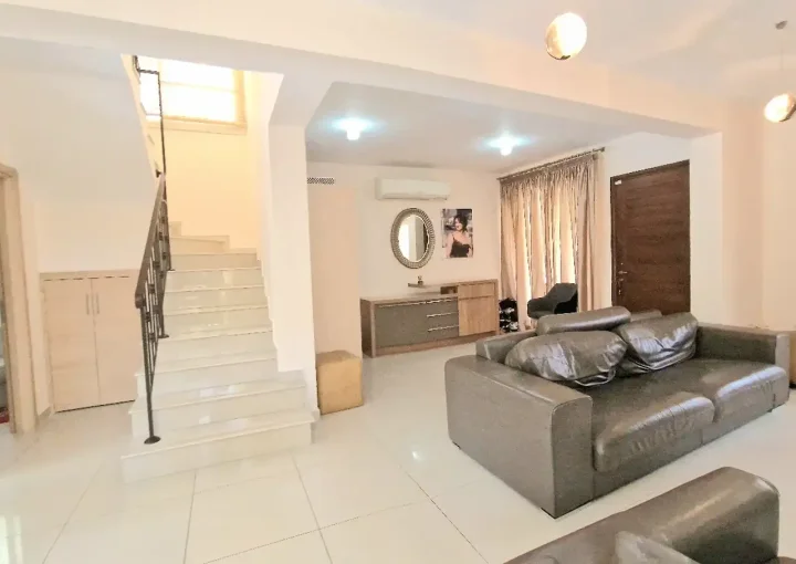 Отдельный дом в аренду 200 м² в Limassol, Mouttagiaka Tourist Area