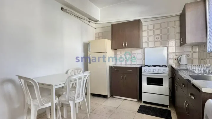 Apartments for rent 100 m² in Limassol, Limassol - Agia Zoni