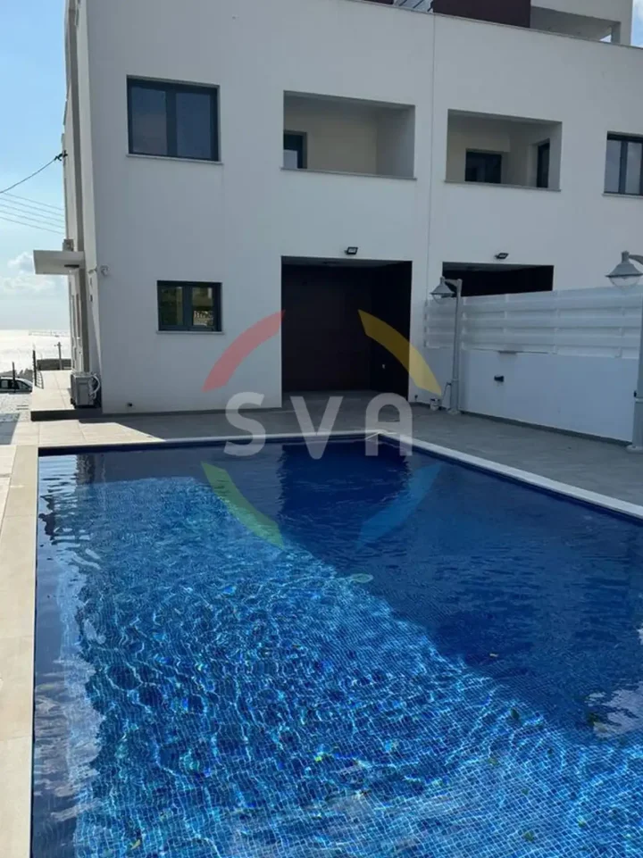 Δίδυμη κατοικία προς ενοικίαση 254 μ² στην τοποθεσία Limassol, Agios Tychon