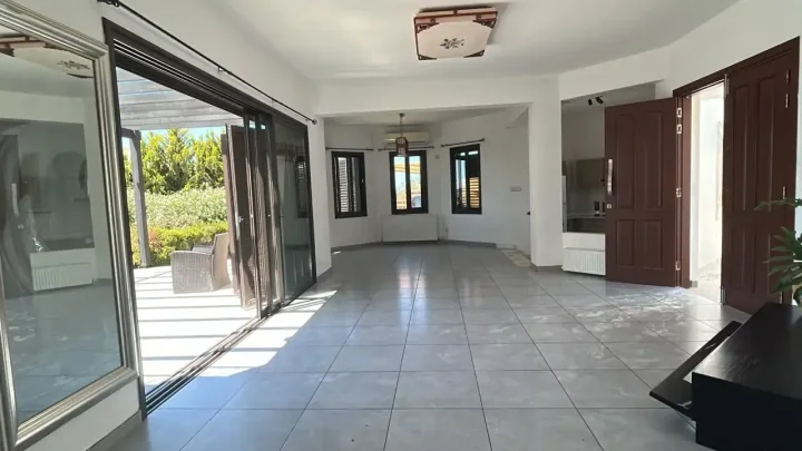 Вилла в аренду 360 м² в Paphos, Kouklia Pafou