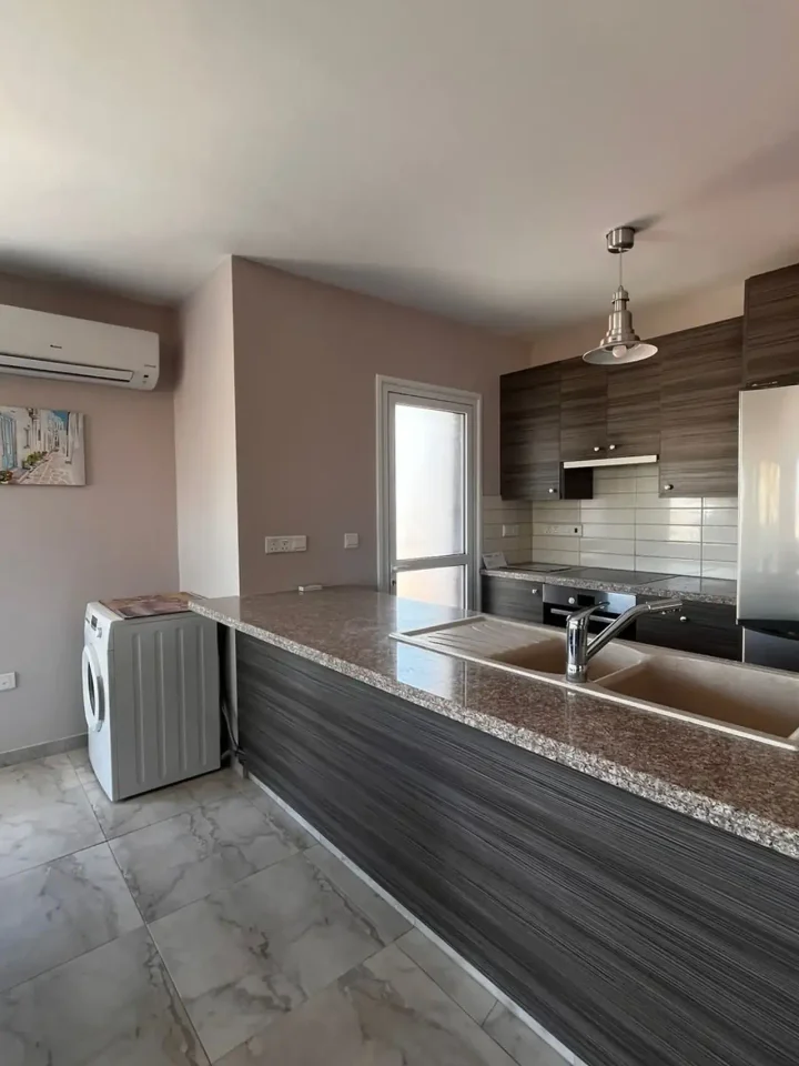 Апартаменты в аренду 88 м² в Limassol, Limassol - Kapsalos