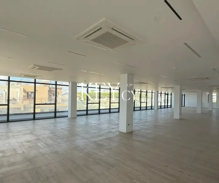 Офис 549 м² в аренду в Limassol, Limassol - Mesa Geitonia
