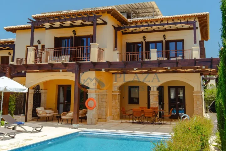 3-bedroom villa for rent 215 m² in Paphos, Aphrodite hills Kouklia