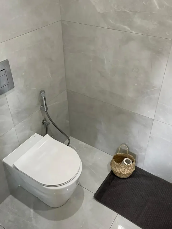 3-bedroom apartments for rent 150 m² in Limassol, Germasogeia Tourist Area