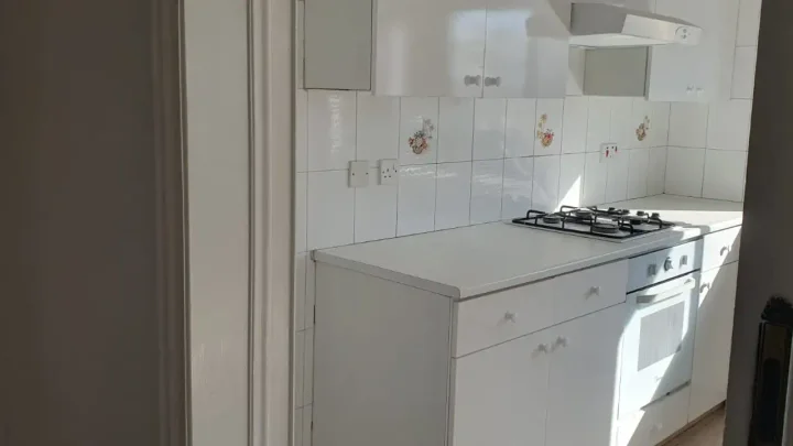 Office 135 m² for rent in Nicosia, Strovolos - Agios Vasileios