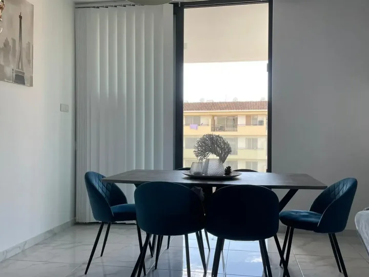 2-bedroom apartments for rent 85 m² in Larnaca, Larnaka - Harbor