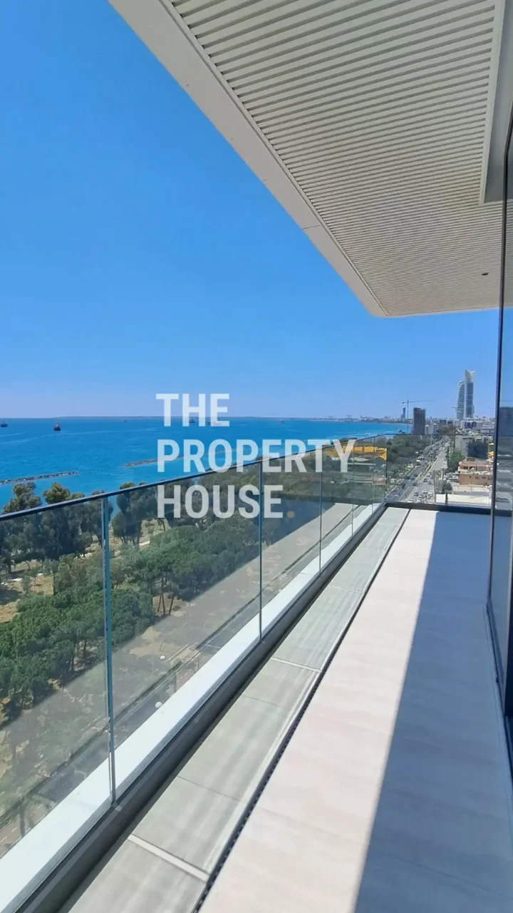 Apartments for rent 100 m² in Limassol, Germasogeia Tourist Area