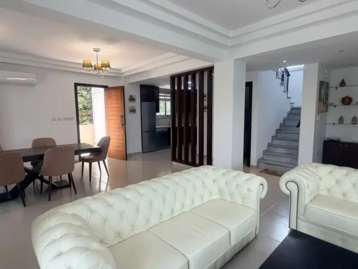 3-bedroom detached house for rent 200 m² in Paphos, Konia