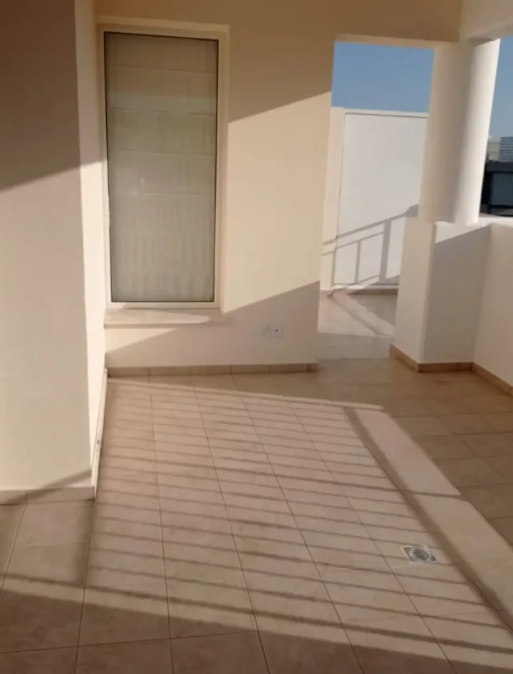 2-bedroom apartments for rent 100 m² in Limassol, Limassol - Mesa Geitonia