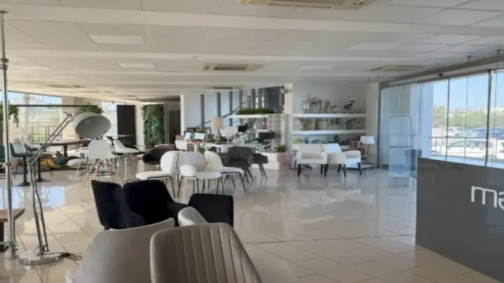 Trading area 650 m² for rent in Nicosia, Strovolos - Agios Vasileios