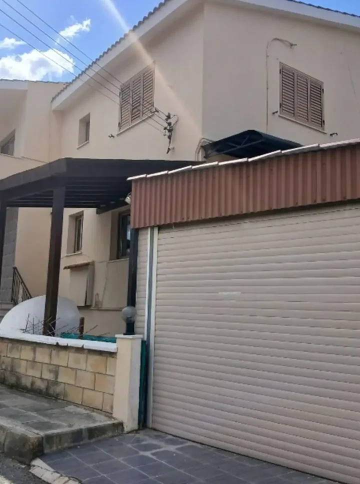 Detached house for rent 365 m² in Paphos, Polemi