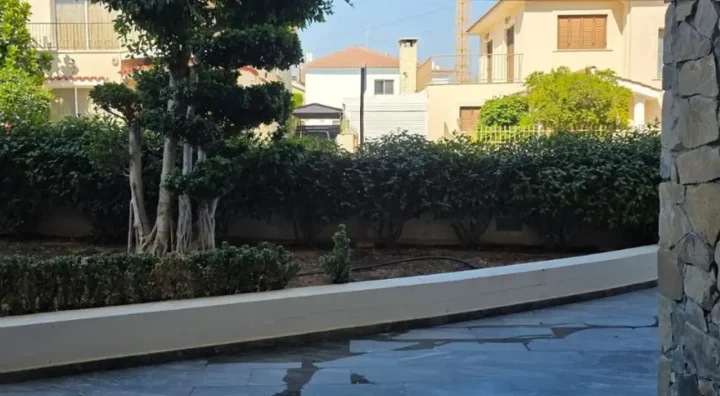 3-bedroom apartments for rent 85 m² in Limassol, Limassol - Mesa Geitonia