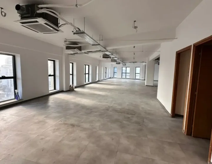 Офис 300 м² в аренду в Limassol, Germasogeia Tourist Area