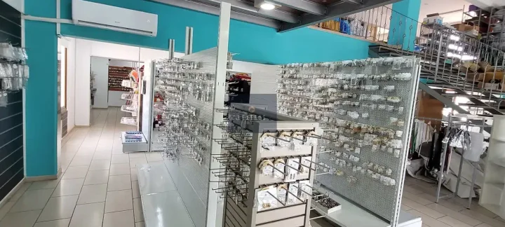 Trading area 550 m² for rent in Larnaca, Larnaka - Agioi Anargyroi I