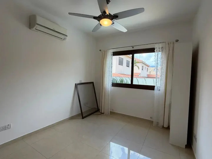 Detached house for rent 134 m² in Limassol, Parekklisia
