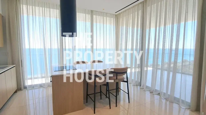 Apartments for rent 100 m² in Limassol, Germasogeia Tourist Area