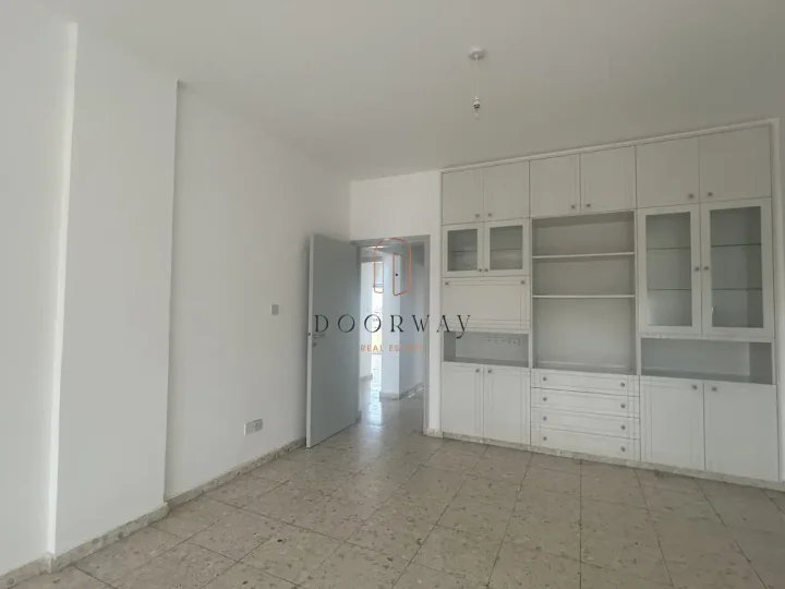Apartments for rent 95 m² in Limassol, Limassol - Tsirion