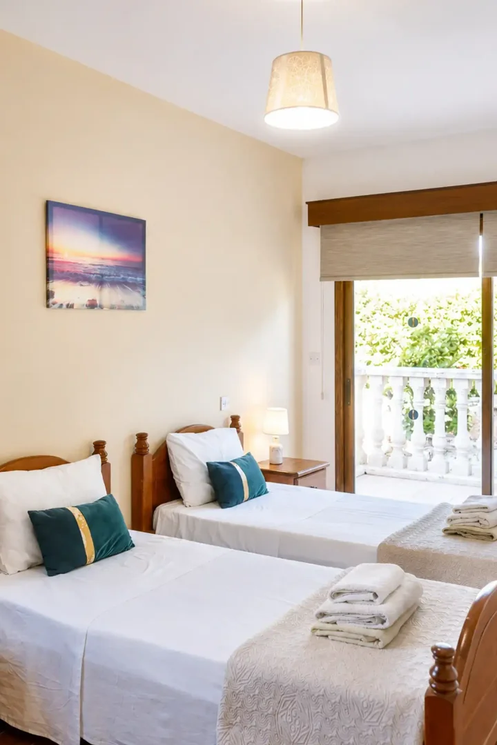 6+ bedroom detached house for rent 199 m² in Paphos, Pegeia