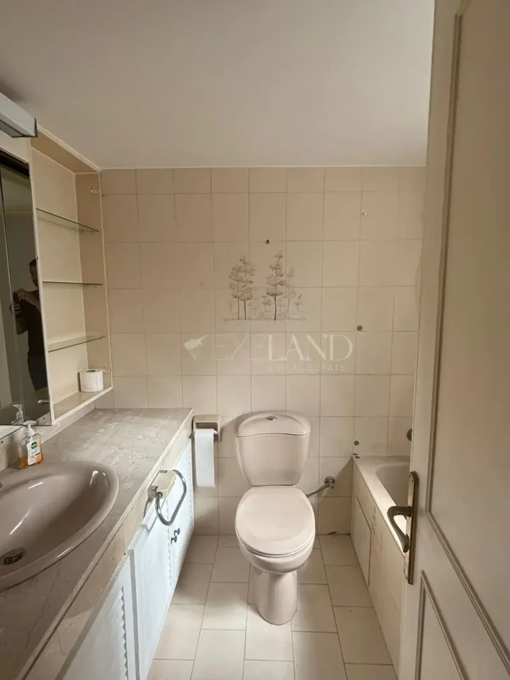 Semi-detached house for rent 200 m² in Limassol, Limassol - Agios Georgios