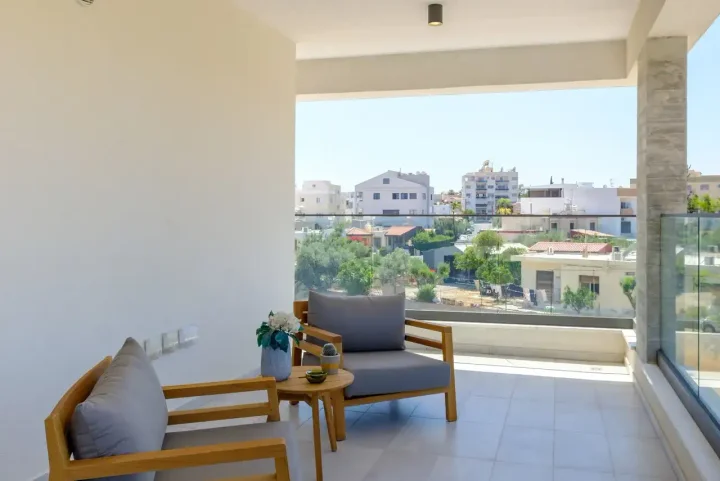 2-bedroom apartments for rent 93 m² in Limassol, Limassol - Mesa Geitonia