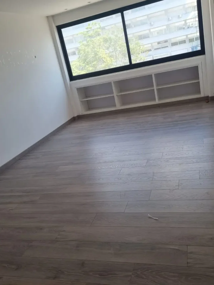 Office 168 m² for rent in Limassol, Limassol - Agia Zoni