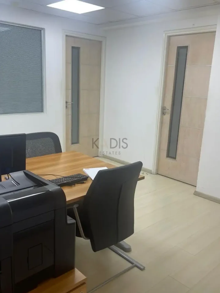Commercial properties 970 m² for rent in Limassol, Limassol - Agios Nektarios