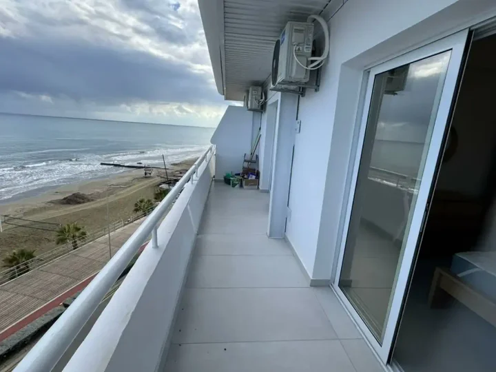 1-bedroom apartments for rent 60 m² in Larnaca, Larnaka - Makenzy