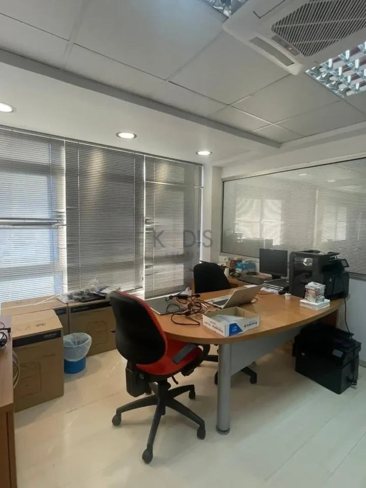 Commercial properties 970 m² for rent in Limassol, Limassol - Agios Nektarios