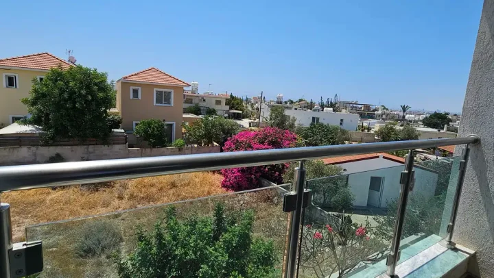 2-bedroom apartments for rent 89 m² in Larnaca, Oroklini