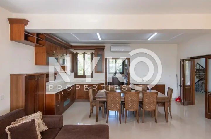 5-bedroom detached house for rent 440 m² in Limassol, Parekklisia