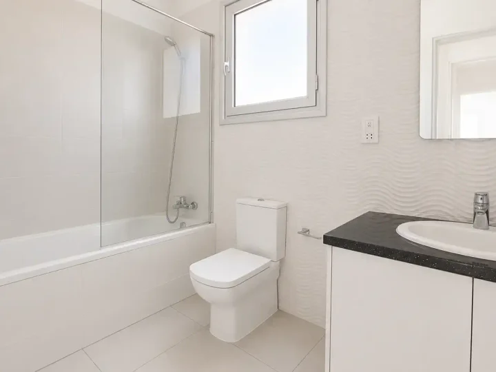 5-bedroom villa for rent 380 m² in Paphos, Paphos - Anavargos